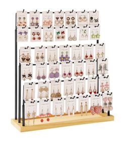 Vendor earring display case with jewelry pack