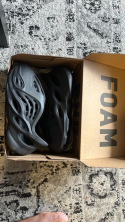 Yeezy foams runners