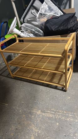 Wooden shoe rack