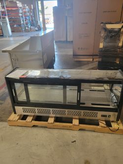 NSF 5 Ft Refrigerated Display Case CW-250R