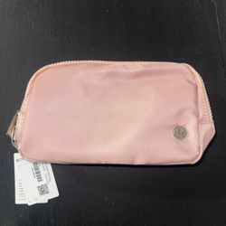 LULULEMON FANNY PACK