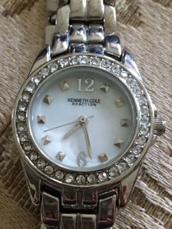 Kenneth Cole Ladies Watch In Silver Finish