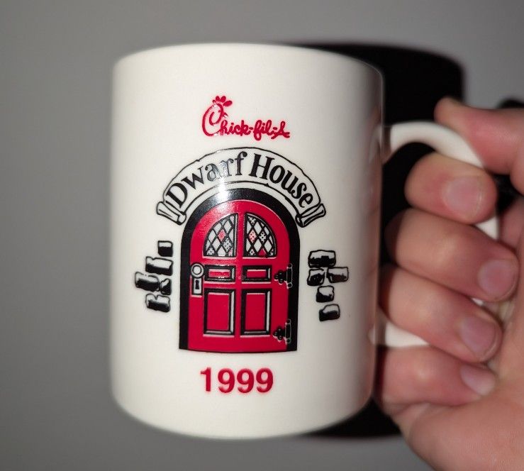 Chick Fil A Dwarf House 1999 Coffee Mug