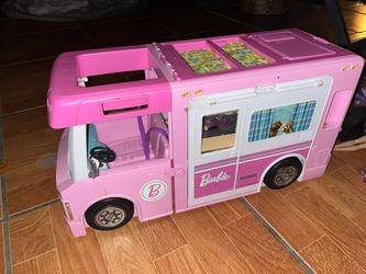 Barbie camper RV