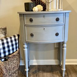 Beautiful Refinished Entry/ Side Table Or Night Stand  