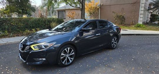 2016 Nissan Maxima