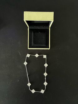 Luxury necklace cleef