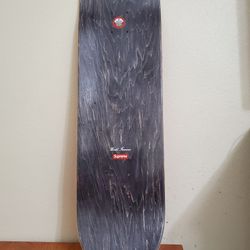 Supreme Skateboard Asking 175$