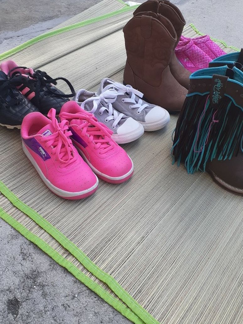 Girls Shoes