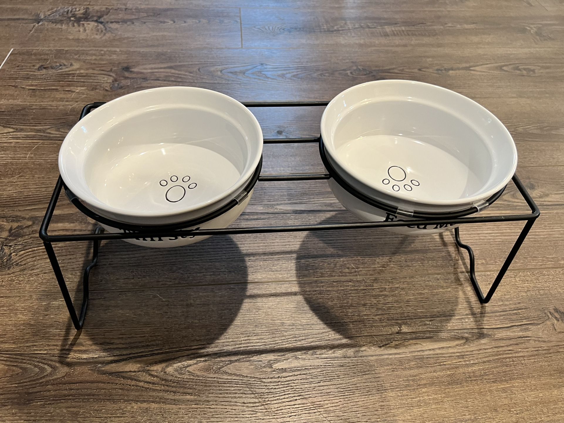 Christmas Gift】QUALY Mr. Big Dog Feed Bowl - Shop qualy Pet Bowls