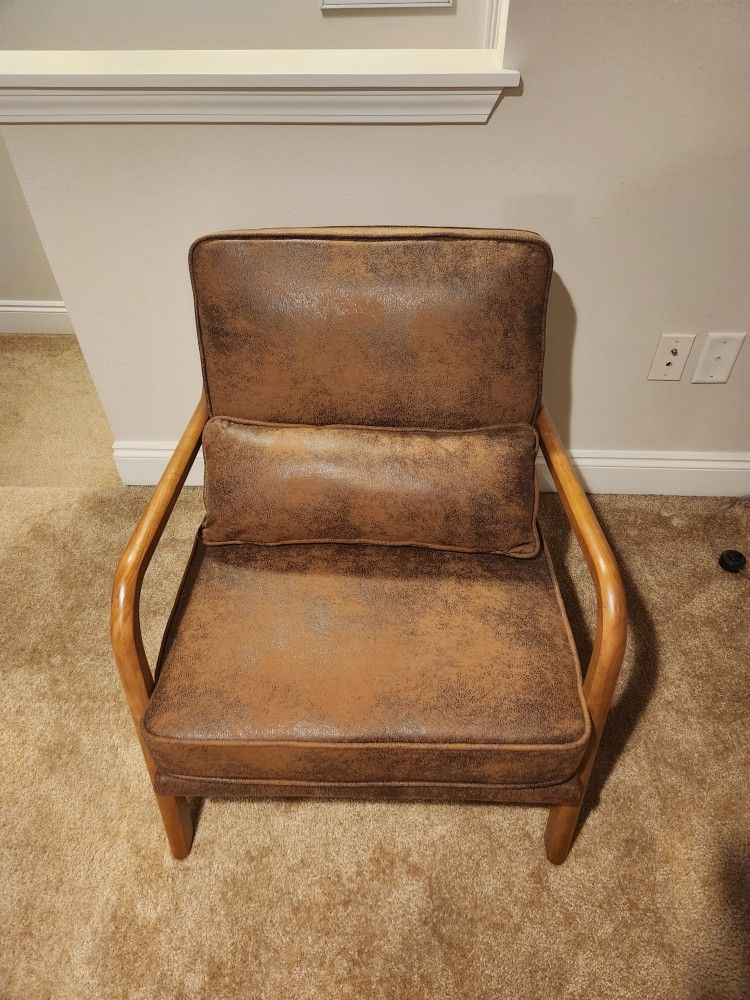 2 Unopened Accent Chairs
