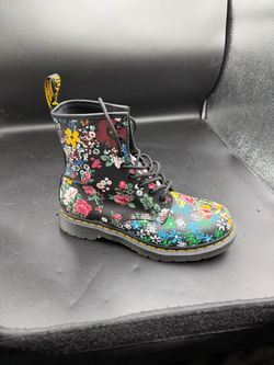 Flower 🌺 boots