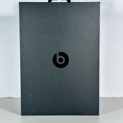 Beats by Dr. Dre Studio 2 Wireless Ear Headphones BO501 T w/  Box