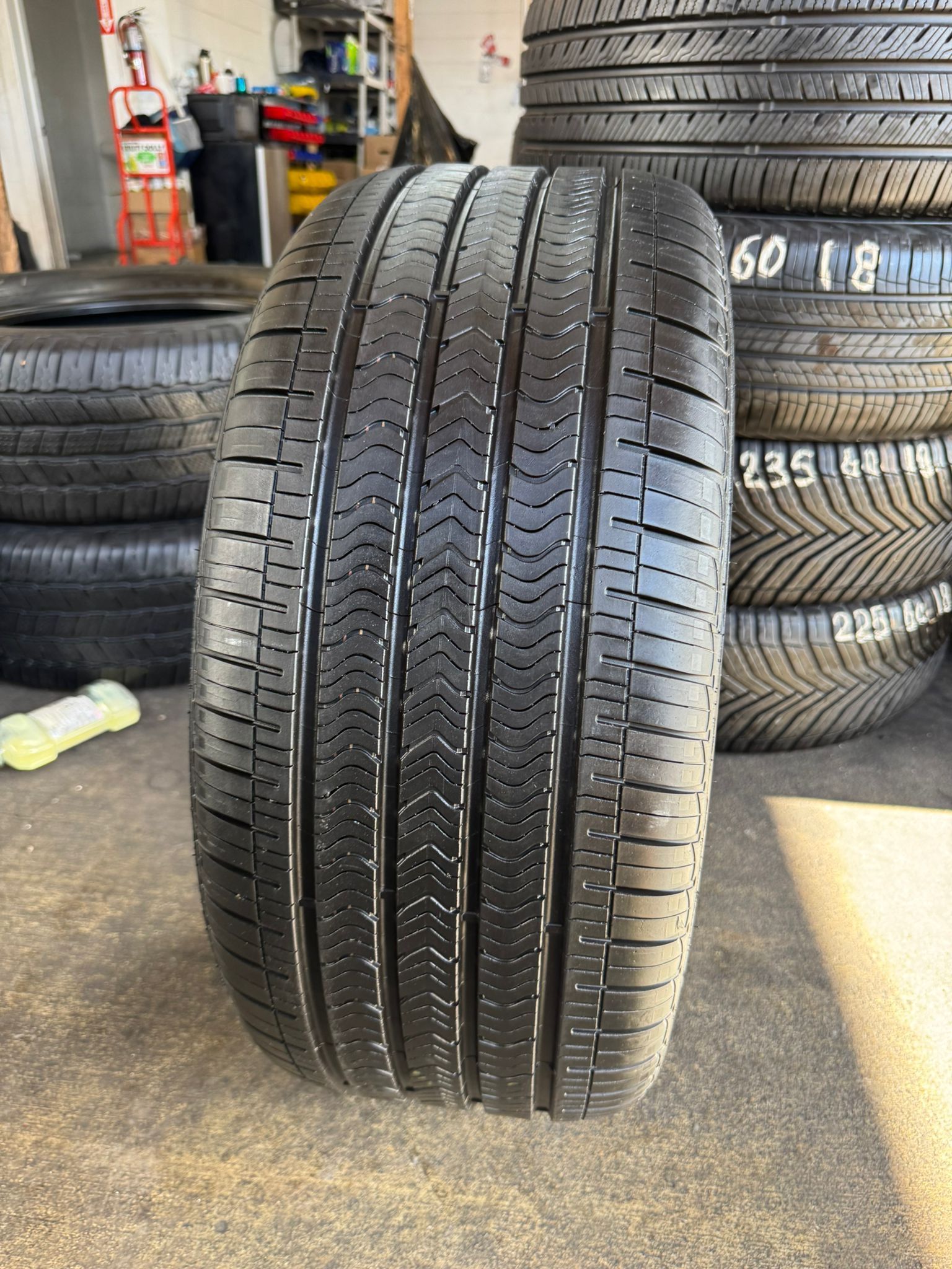 265/35/21 GOOD YEAR - ONE TIRE 2024