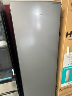 Hisense freezer brand new