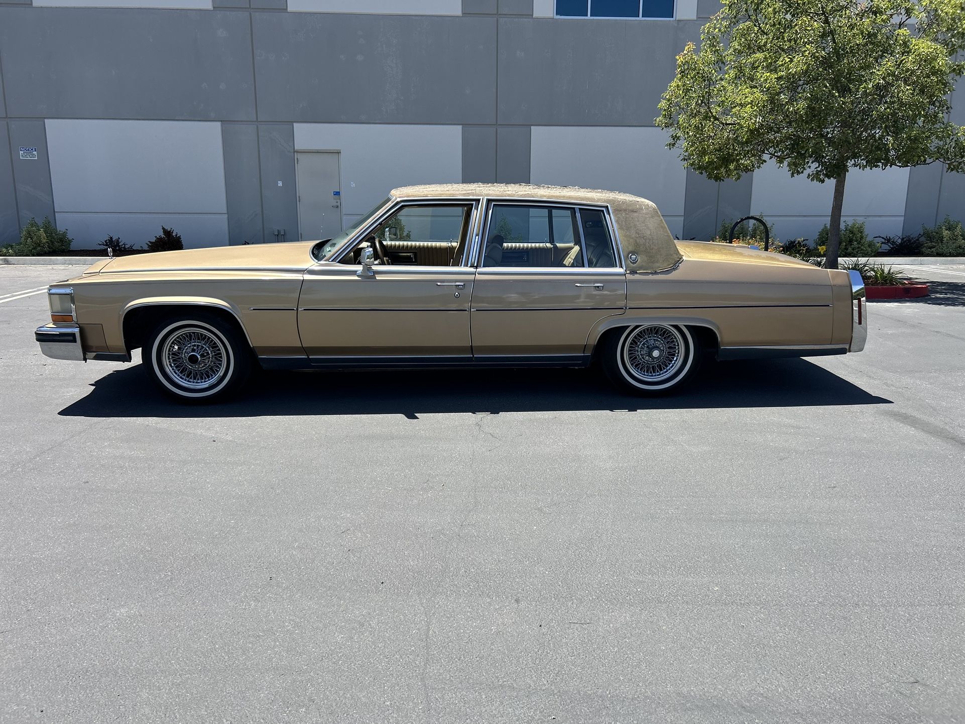 1987 Cadillac Brougham