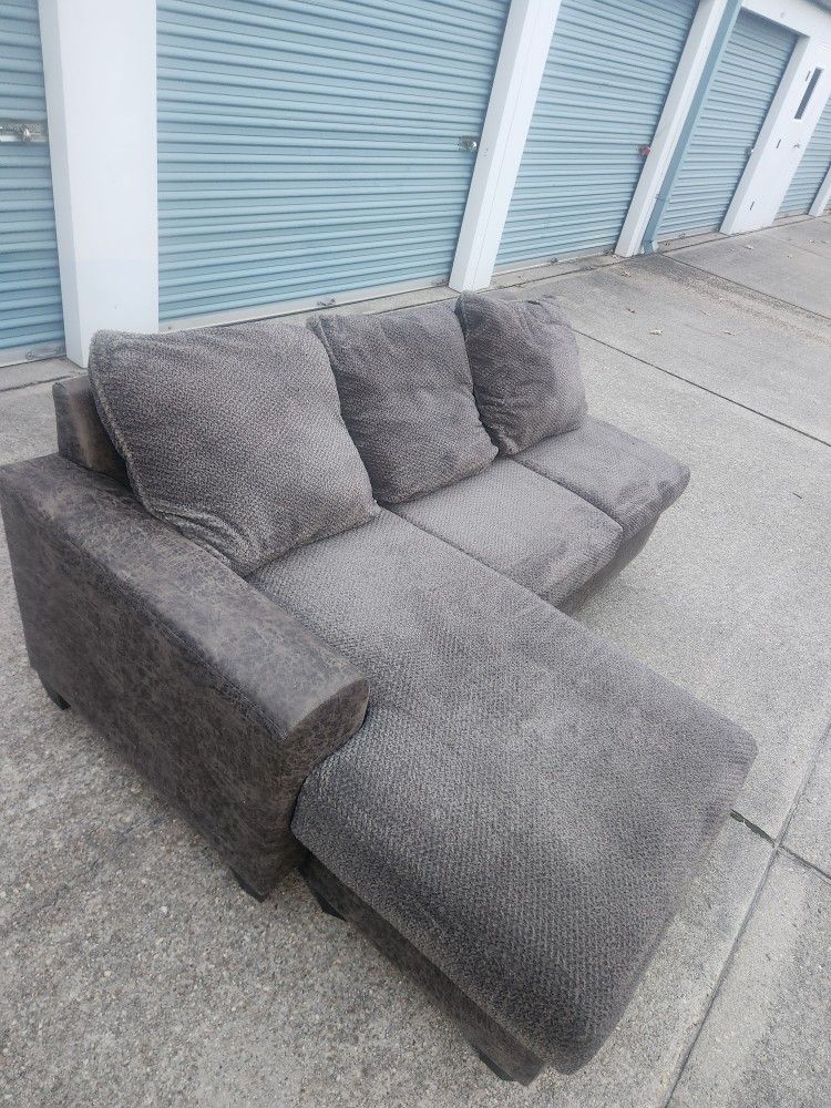 Grey Lounge Sofa FREE DELIVERY