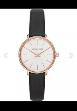 Michael Kors MK2835 Women's Mini Piper 1.3 inches (32 mm) Quartz Watch Black
(Market price $245 before taxes)