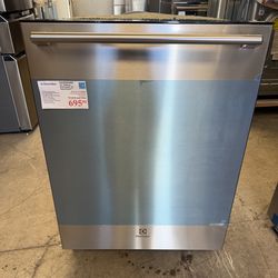 New Electrolux 24” Built in Dishwasher