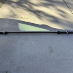 7 Foot Olympic Barbell With Collars 