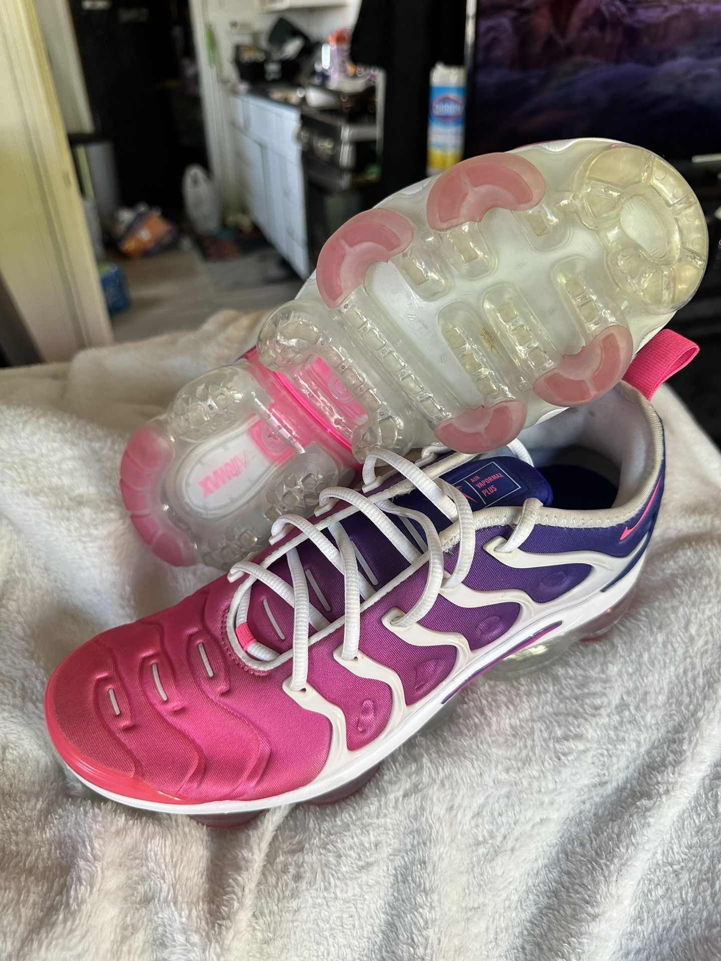 Nike VaporMax Plus Woman’s Sz10