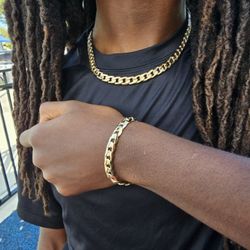 I Deliver I Ship 14k Gold Plated Chain And Bracelet