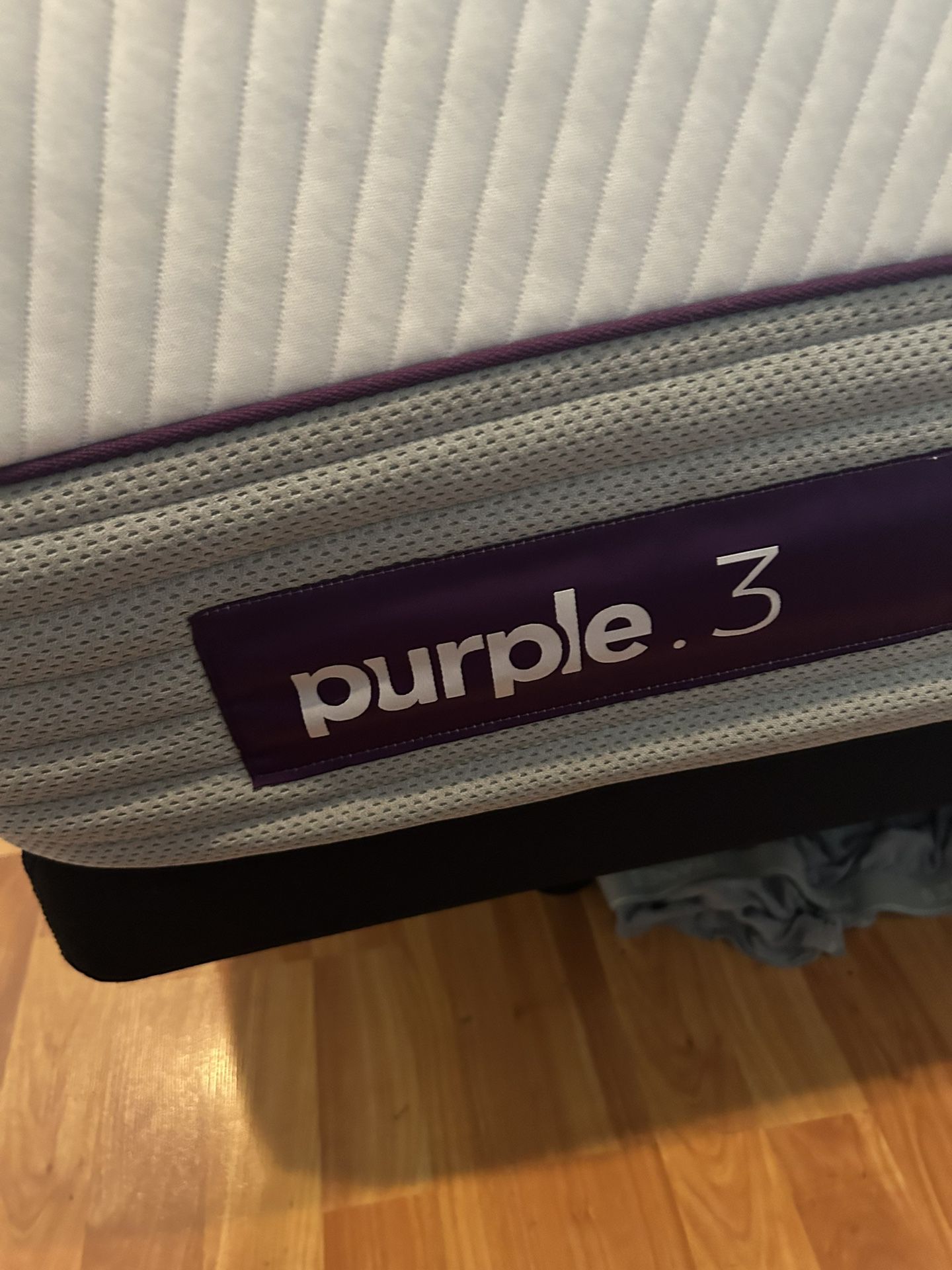 Purple Matress and Purple Adjustable Base Twin XL Barely Used Guest Room Paid $3300 Only $1000