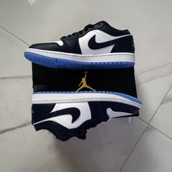 jordan 1 low (size 9.5)
