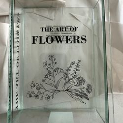 Clear Vase 
