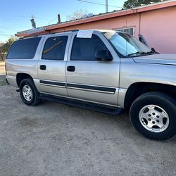 2004 Chevrolet Suburban