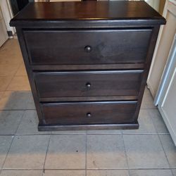 DRESSER.  ...DRESSER...33 X 37...HARDWOOD..!!