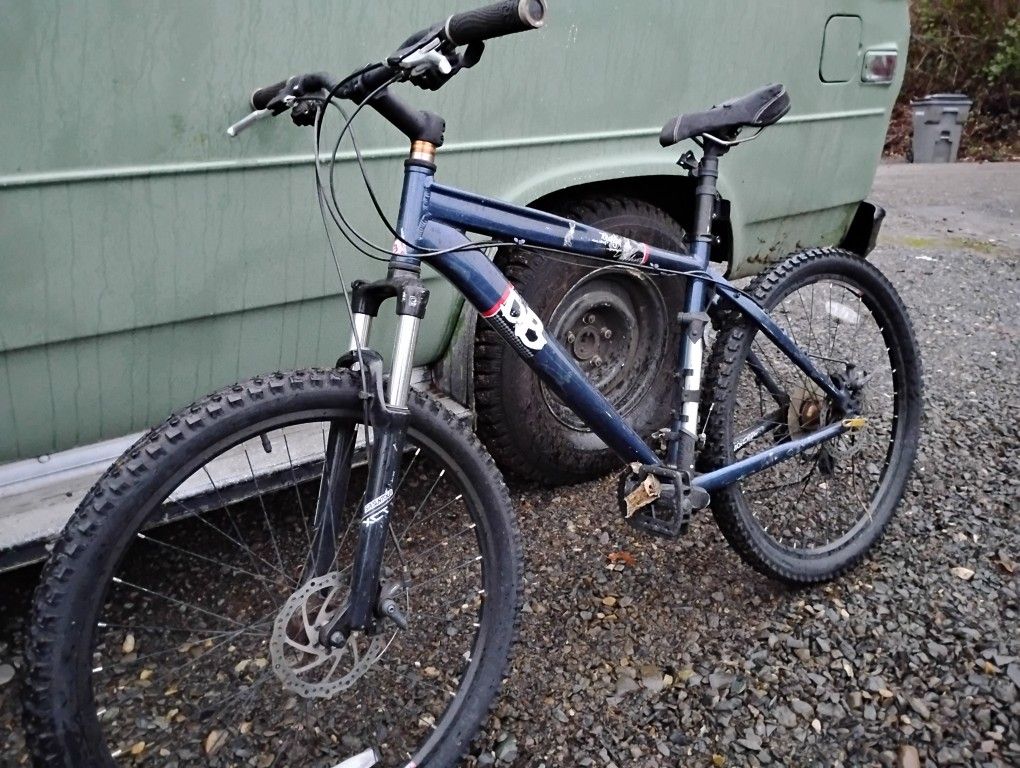 Diamondback Response Sport Mountain Bike