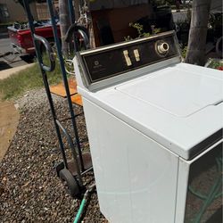 Large capacity Maytag Washer
