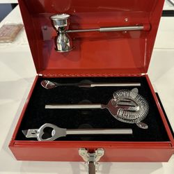 Kitchen Bundle Handy Tools, Bar, Wine & Bottle Opener, Sink Mat etc