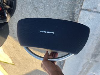 Speaker ( very loud )