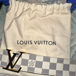 Louis Vuitton Damier belt 