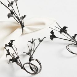 Brand New Pottery Barn Set Of 6 Glitter Bat Napkin Rings 