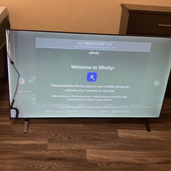 Led Fire Tv 65 Inch (crack in The side Of screen