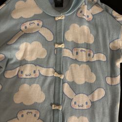 Cinnamon Roll Cloud Sweater
