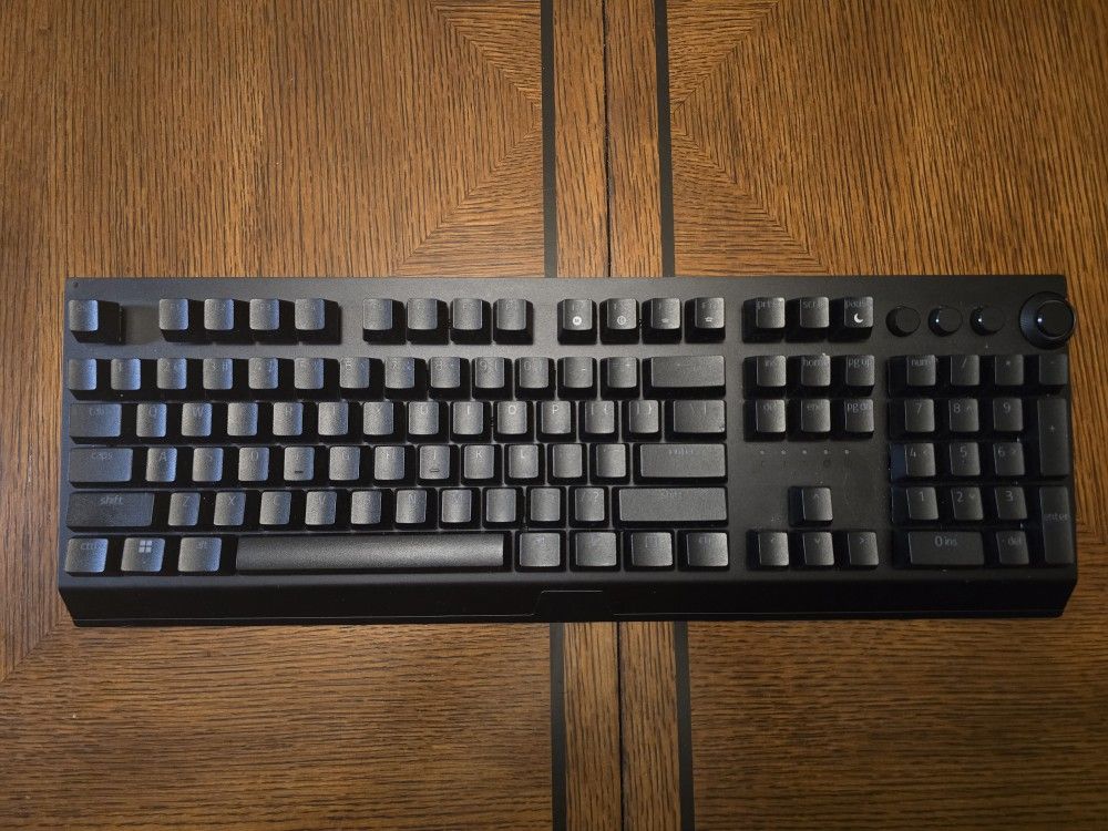 Razor Blackwidow V3 Pro Full Size