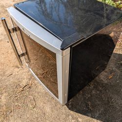 Magic Chef Mini Wind Fridge