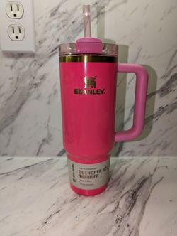 Stanley Quencher 30oz Pink Parade Tumbler