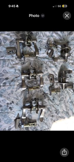 Satin Silver Brushed Handle Sets