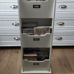 Bookshelf