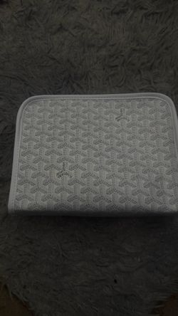 White Goyard bag
