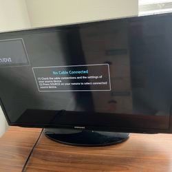 32 inch Samsung TV 2012