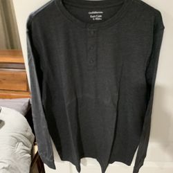 Croft&Barrow Easy Care Large Long Sleeve Gray Shirt