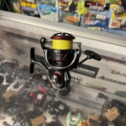 170$ Like New Daiwa Ballistic MQ  4000 Salt And Fresh Water Fishing Reel. 