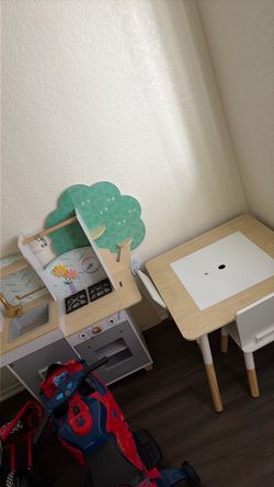 Kids toys