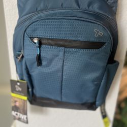 NEW Travelon Anti-Theft Active Tour Bag - Teal